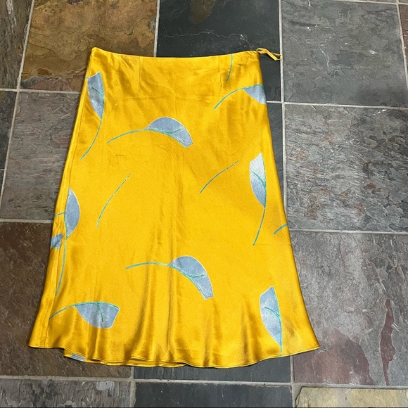 Anthropologie Dresses & Skirts - ANTHROPOLOGIE: silky, yellow, leaf, skirt